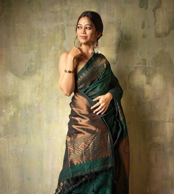 Grand Rama Silk Saree Perfect for Wedding, Reception and Festivals